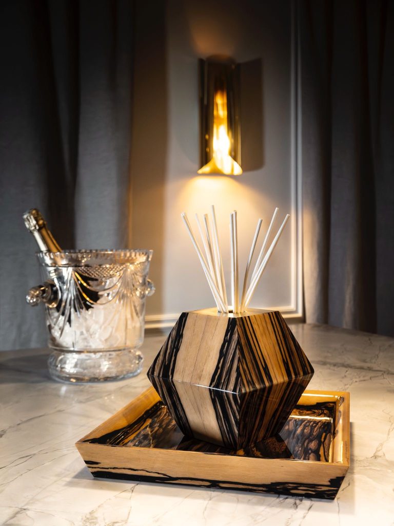 Vide poche et Diffuseur en ébène blanc Luxe Maison RIGONNOT